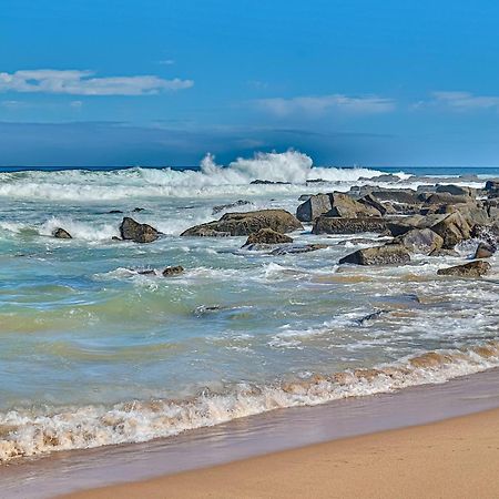 Sands Beach Breaks Luxury Beach Front 발리토 외부 사진
